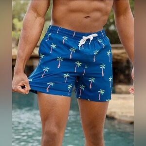 Chubbies The Tree Myself and I's classic swim trunks Men’s Size XLarge